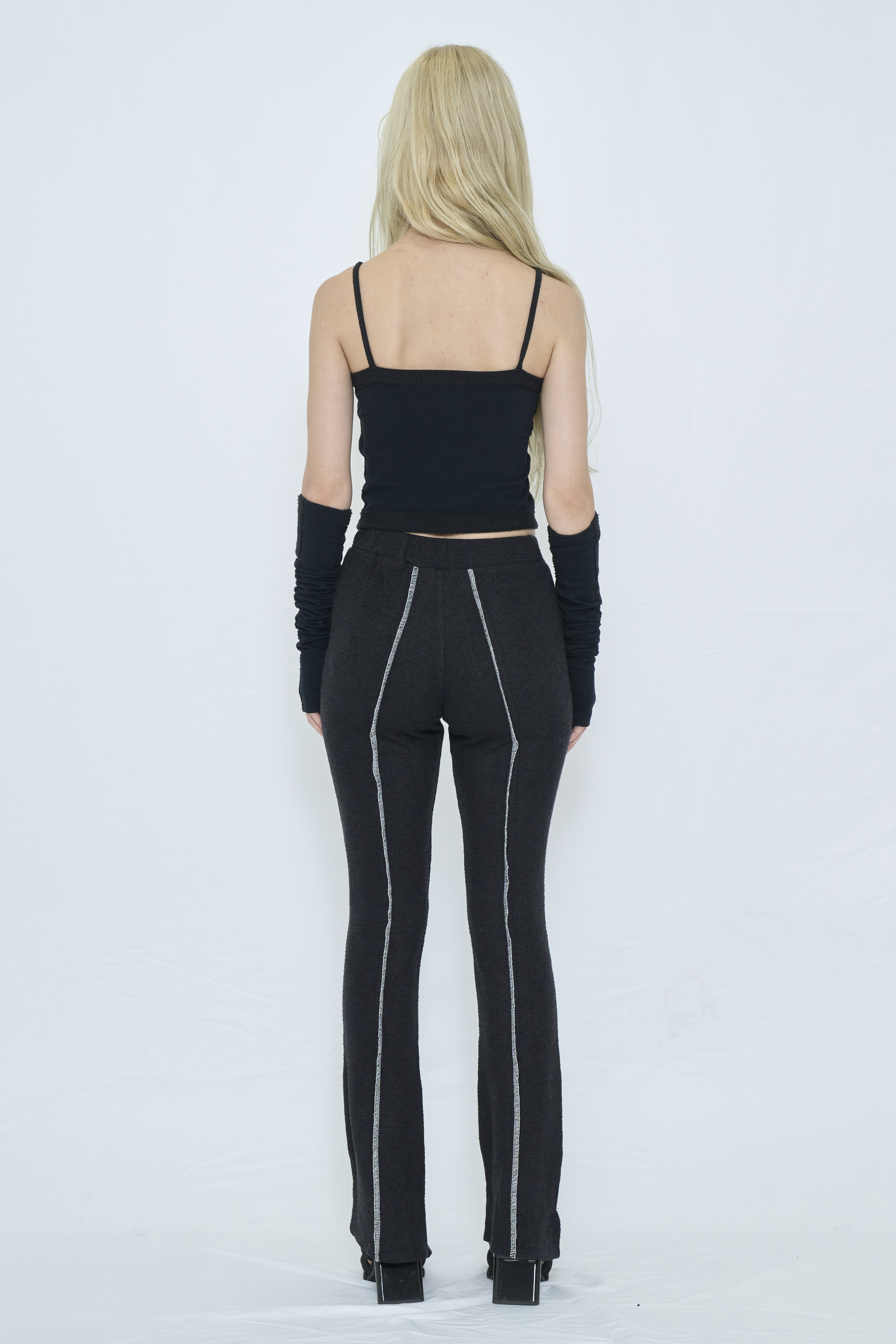 CUTTING KNIT FLARE PANTS / BLACK