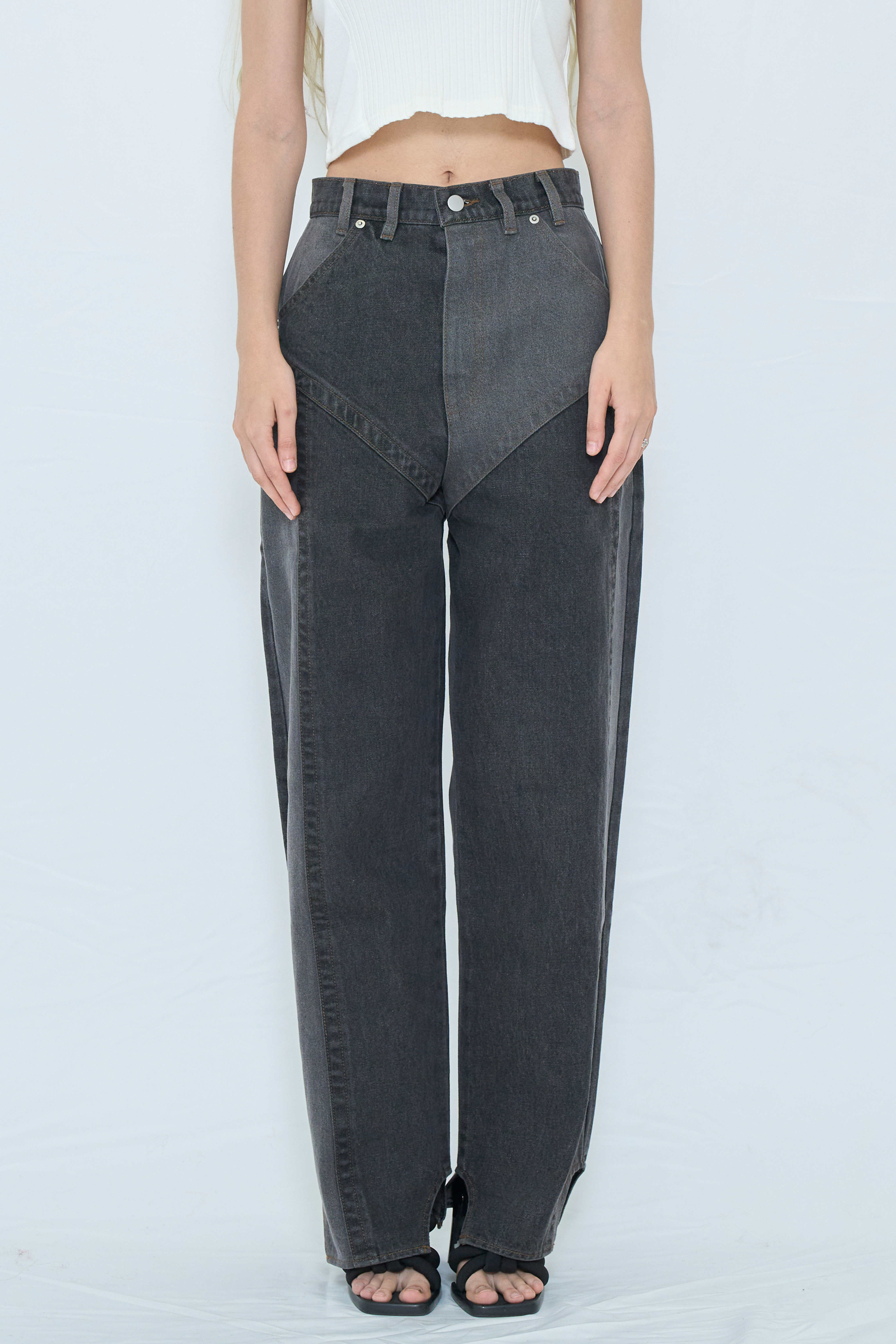 WASHED SWITCHED DENIM PANTS / BLACK