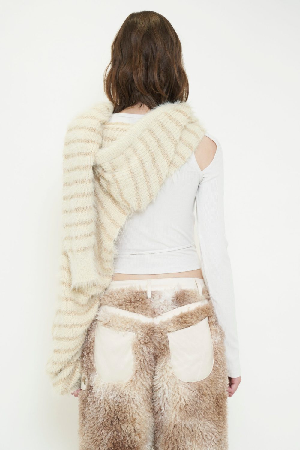 viavanda 2WAY HOODED MUFFLER KNIT ボレロ 2WAY HOODED MUFFLER KNIT / IVORY – VIAVANDA