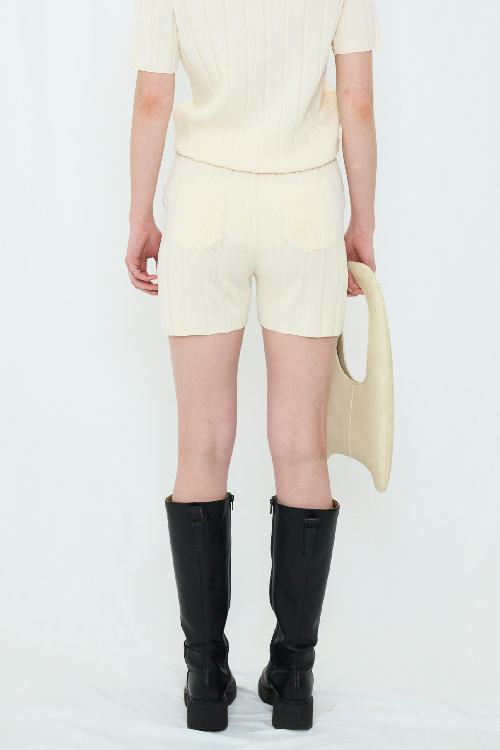 【POP UP】SMOOTH KNIT SHORT PANTS / IVORY