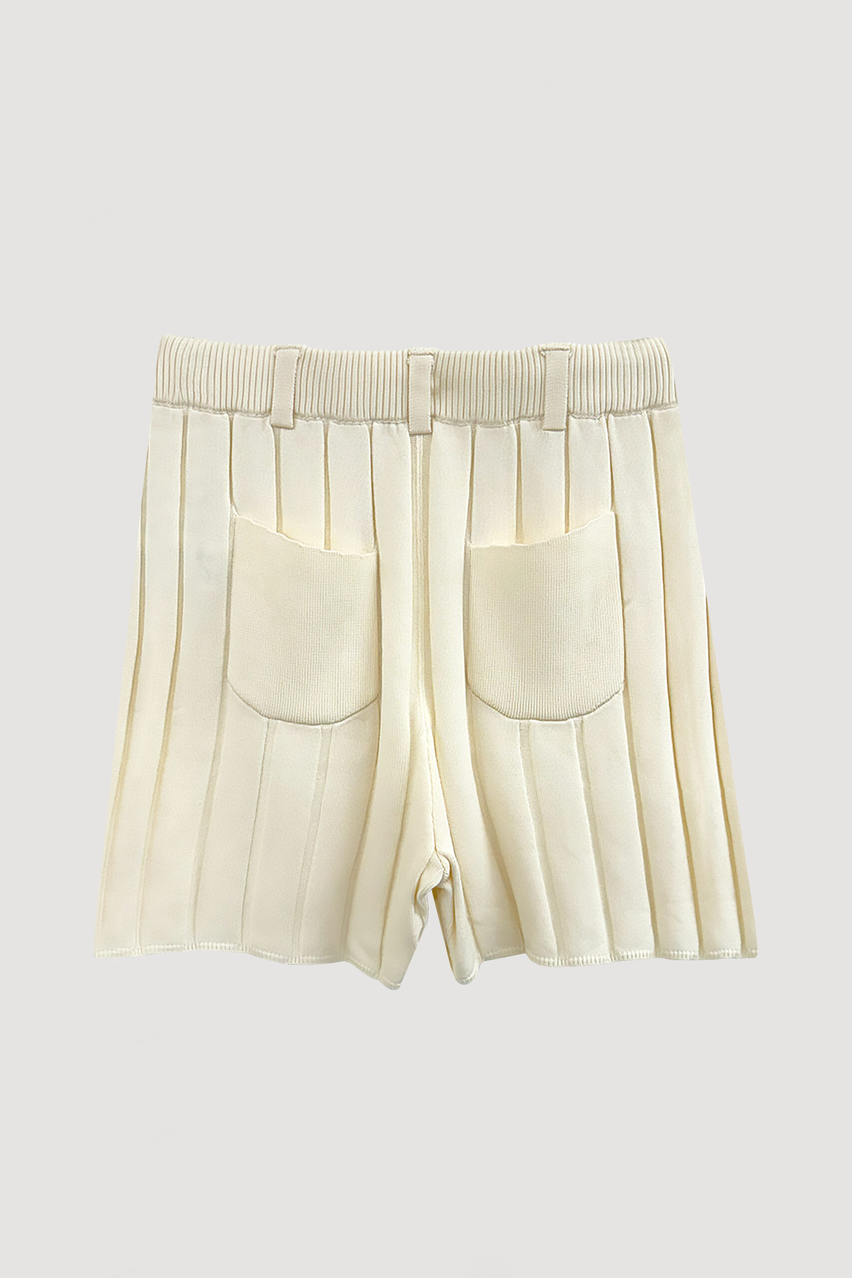 SMOOTH KNIT SHORT PANTS / IVORY
