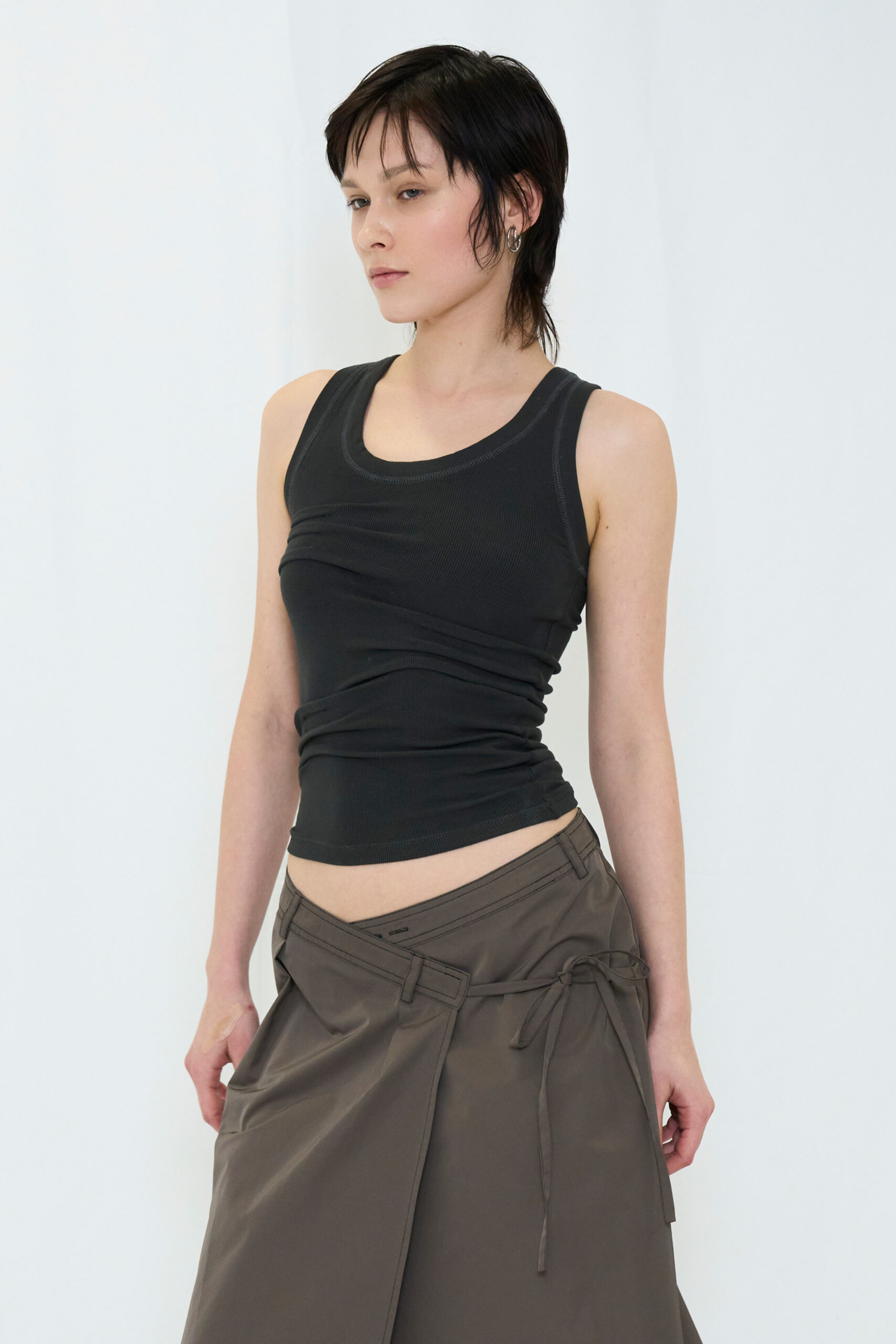 【POP UP】TUCK RIB TANK TOP / CHARCOAL