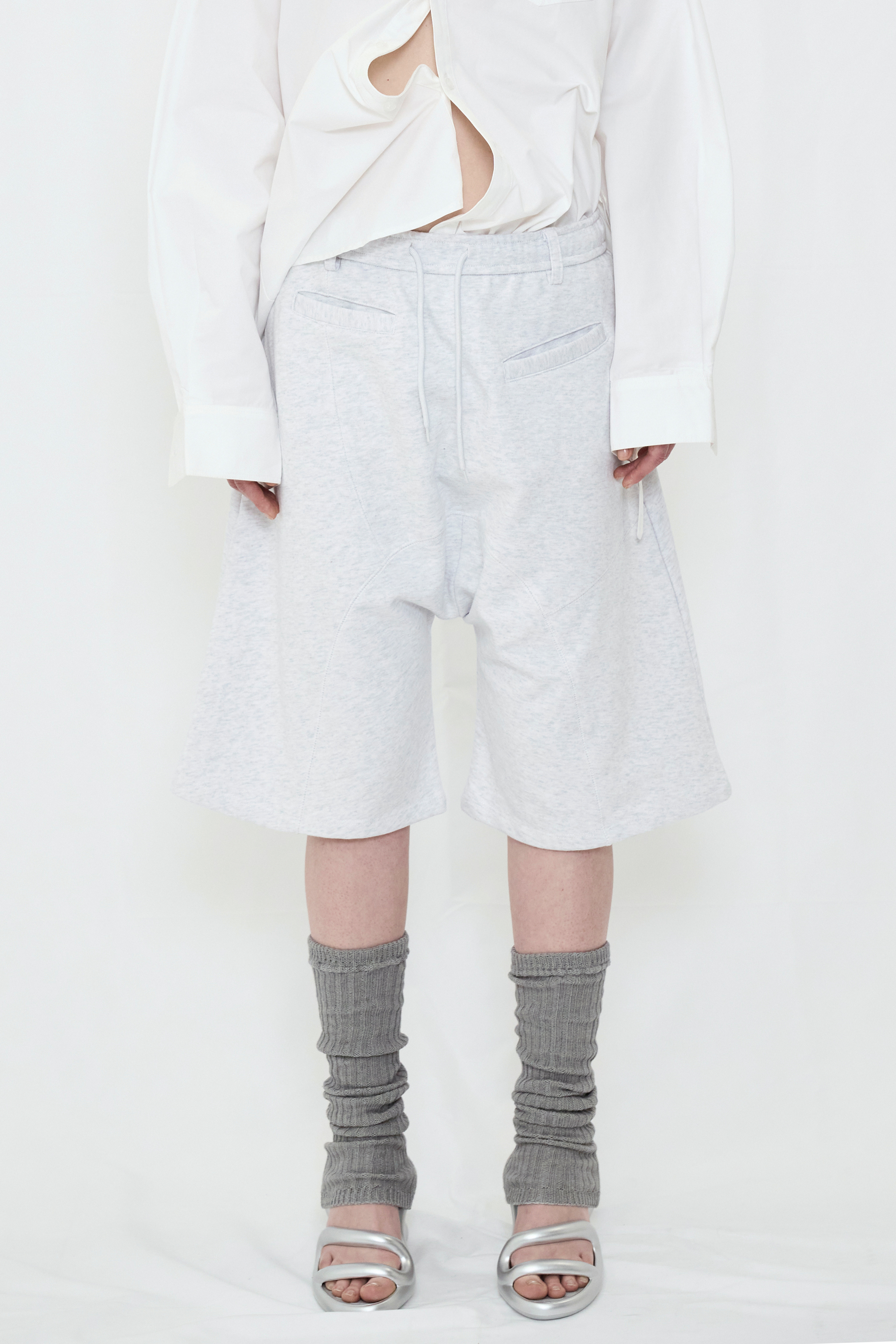 DISTORTION HALF SWEATPANTS / LIGHT GRAY