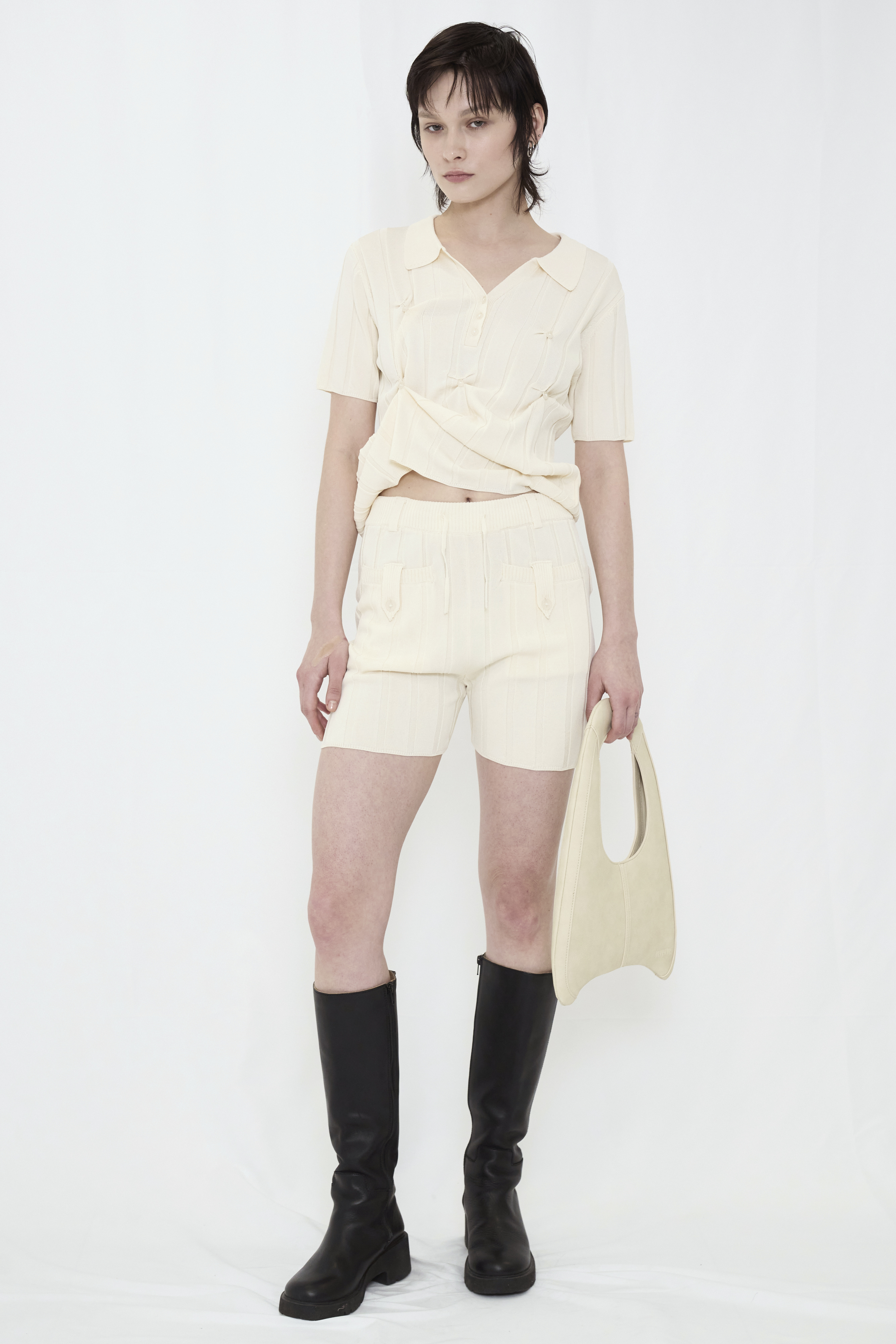 SMOOTH KNIT SHORT PANTS / IVORY