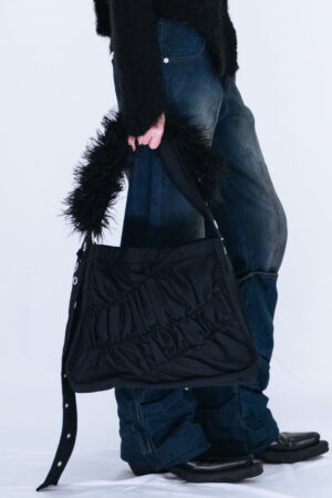 GATHER SHOULDER BAG / BLACK