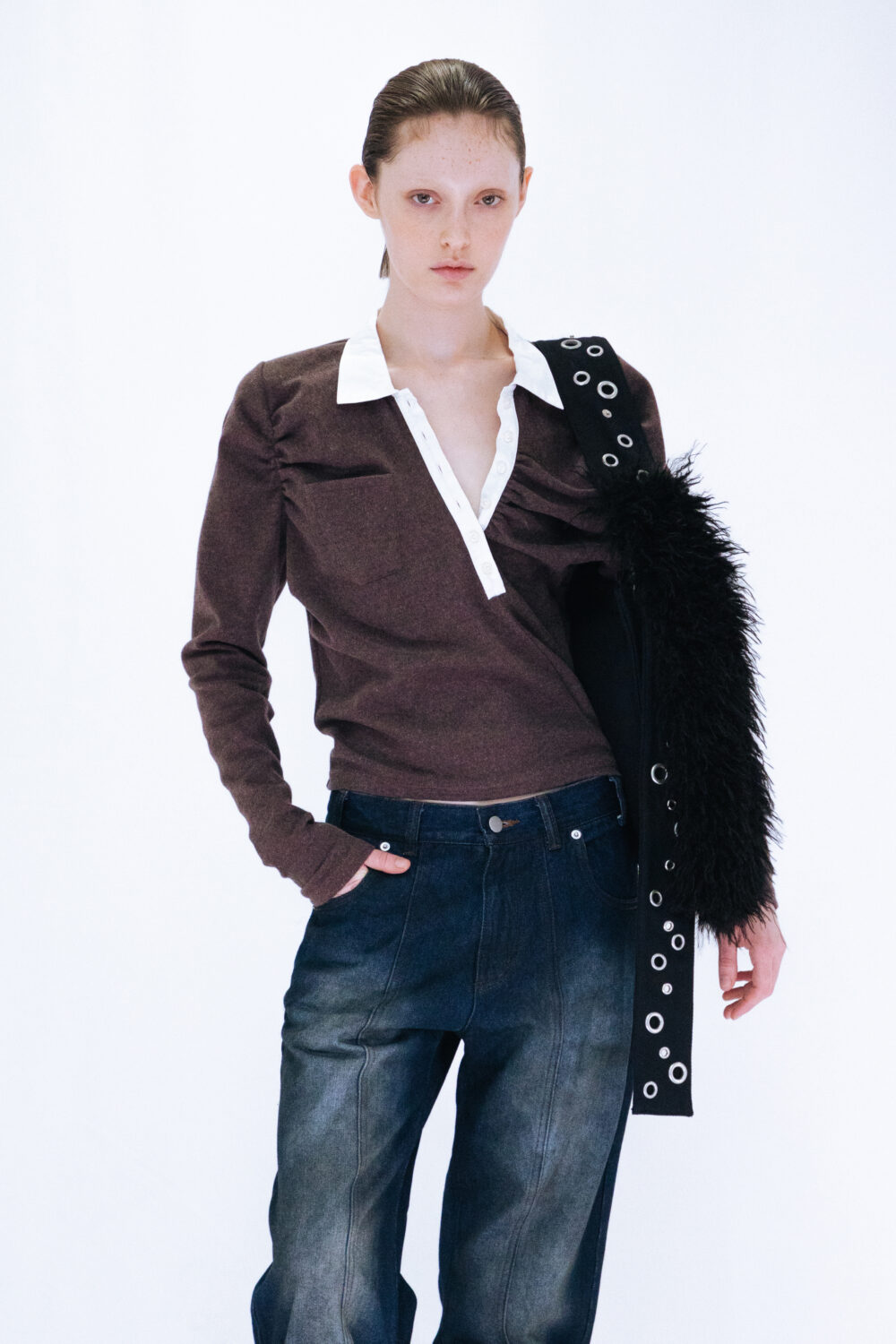 GATHER SHOULDER BAG / BLACK – VIAVANDA