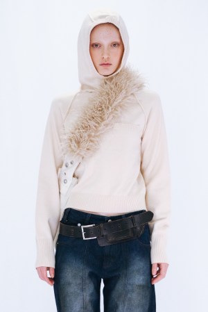 KNIT HOODIE TOP / IVORY