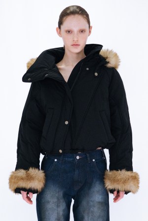 FUR HOODED PADDING JACKET / BLACK