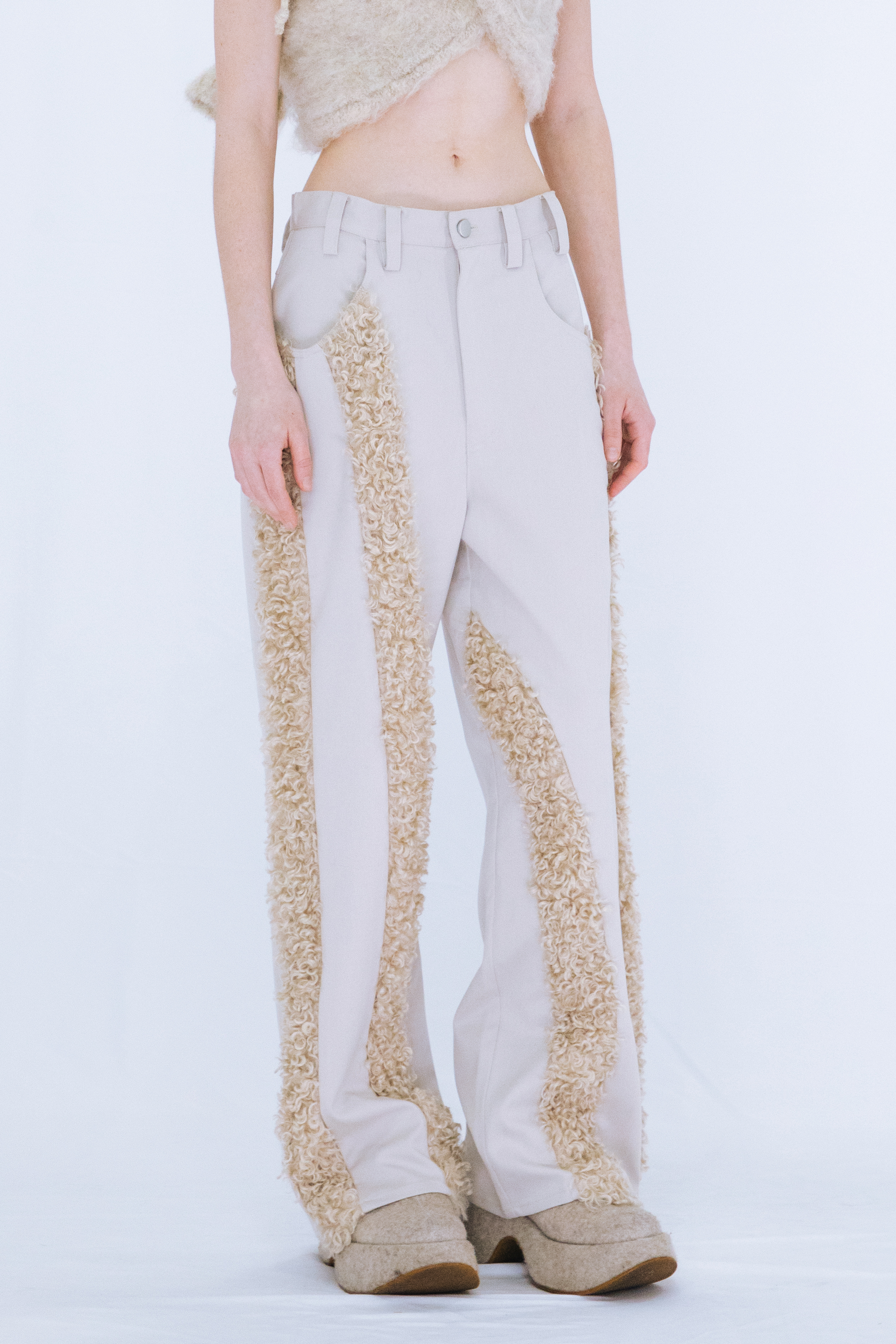 FUR STRAIGHT PANTS / BEIGE