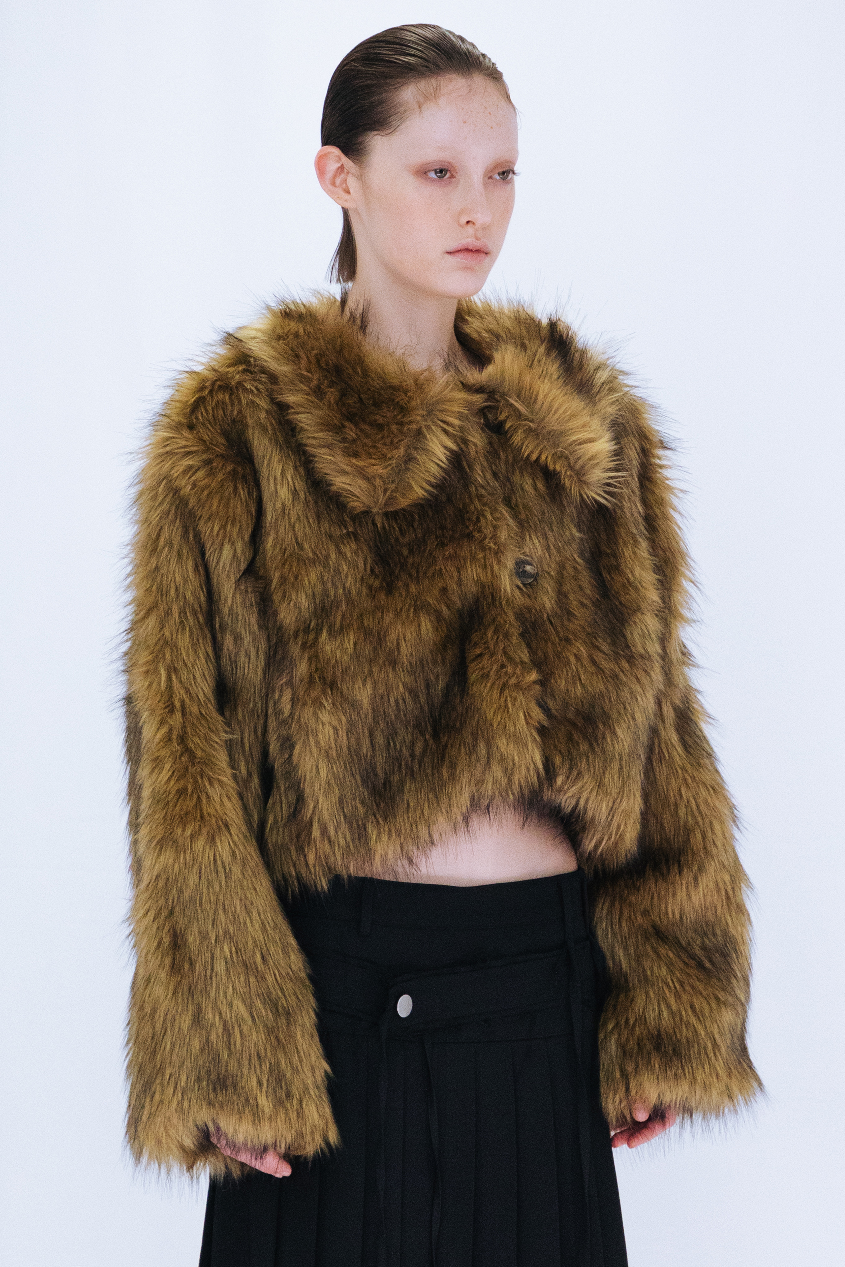 FAKE FUR SHORT JACKET / YELLOW