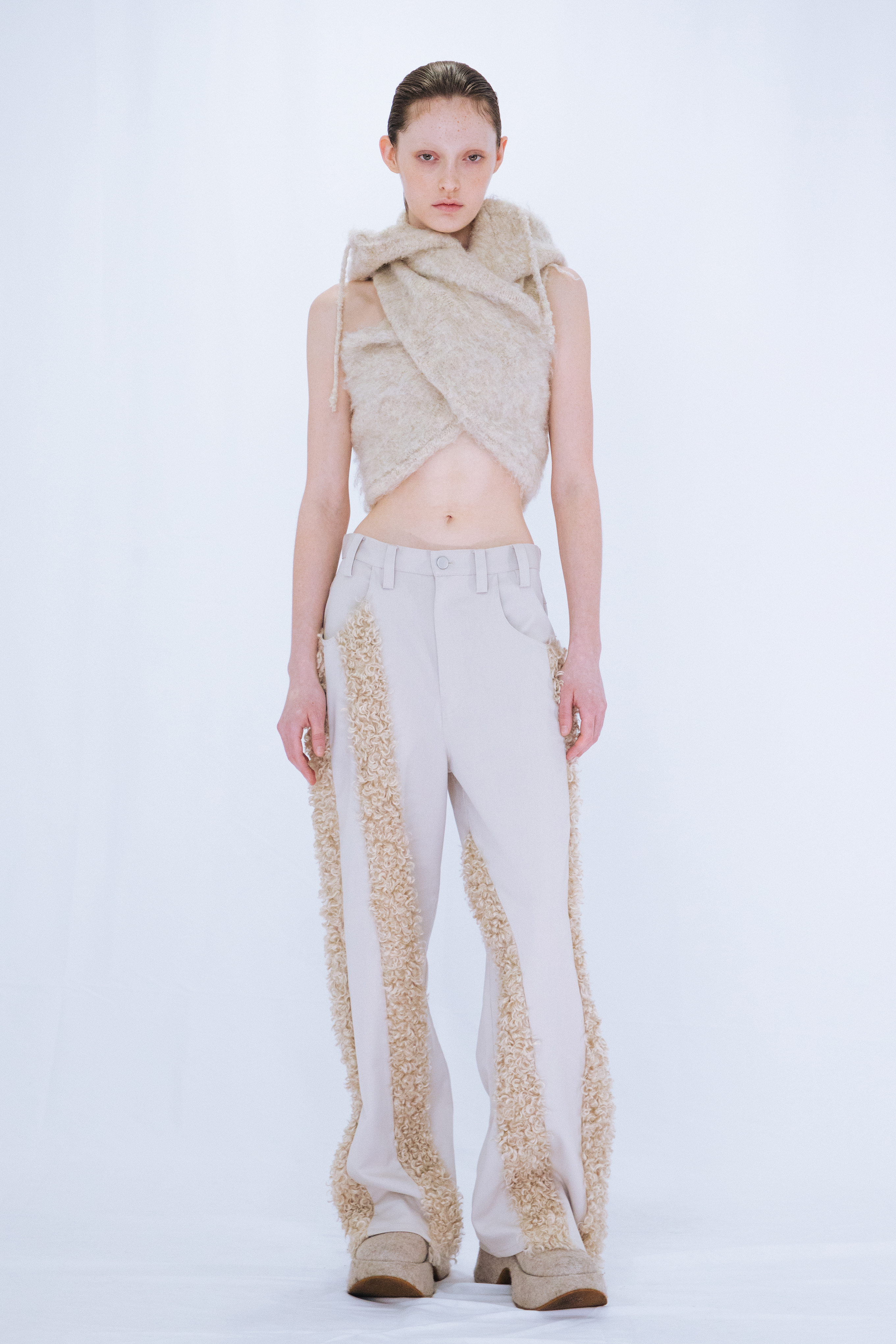 FUR STRAIGHT PANTS / BEIGE