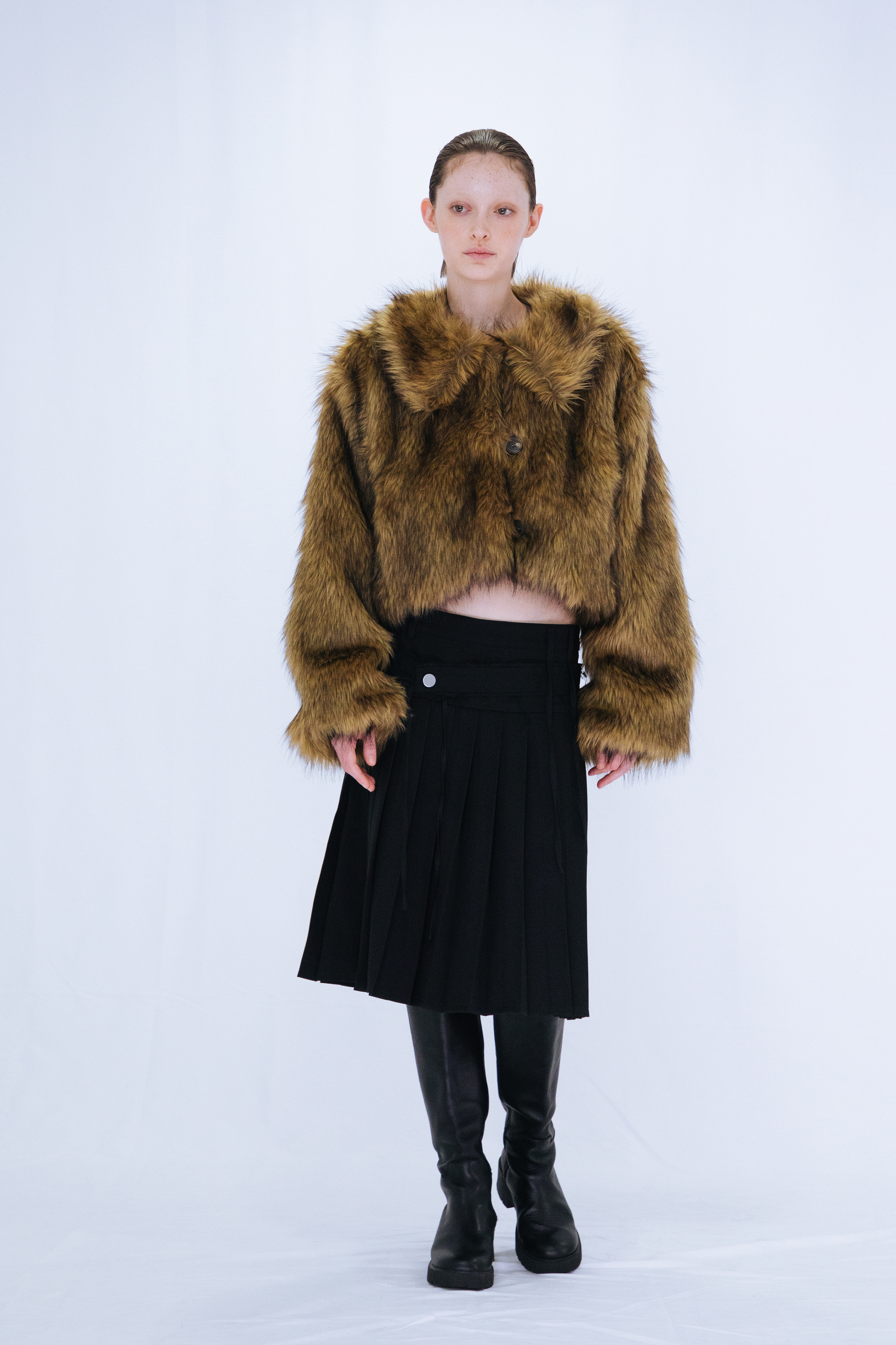 FAKE FUR SHORT JACKET / YELLOW