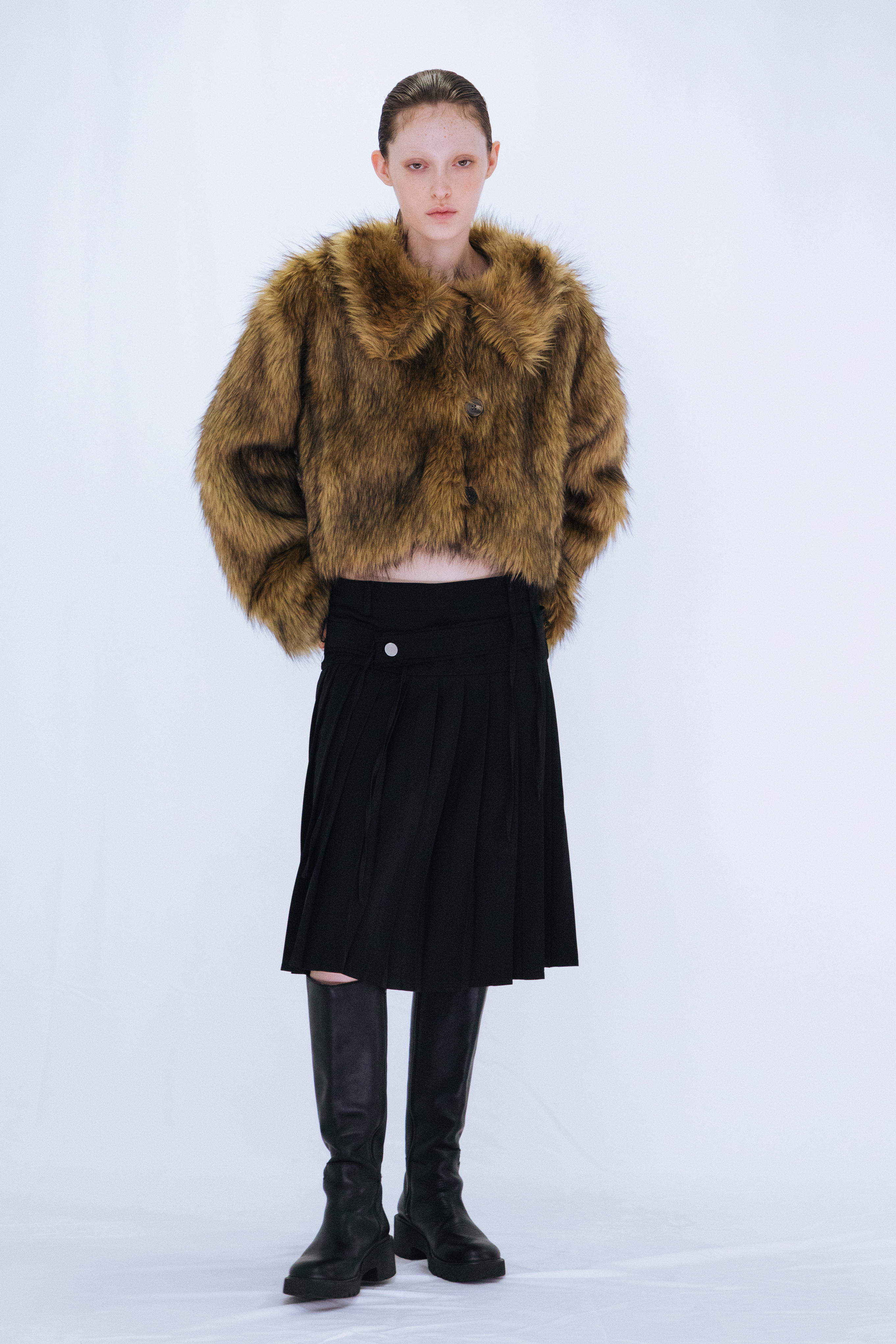FAKE FUR SHORT JACKET / YELLOW