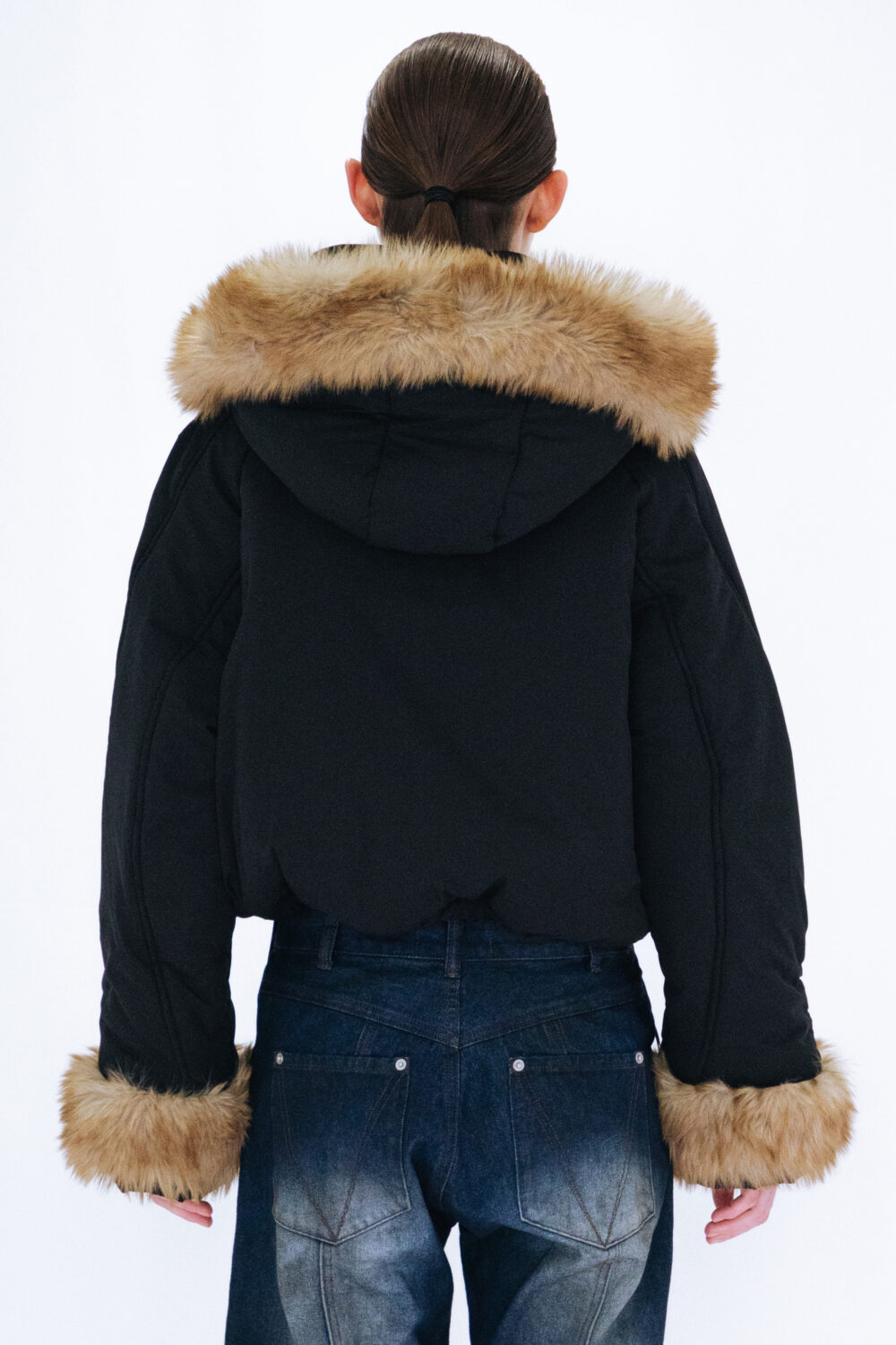 FUR HOODED PADDING JACKET / BLACK – VIAVANDA