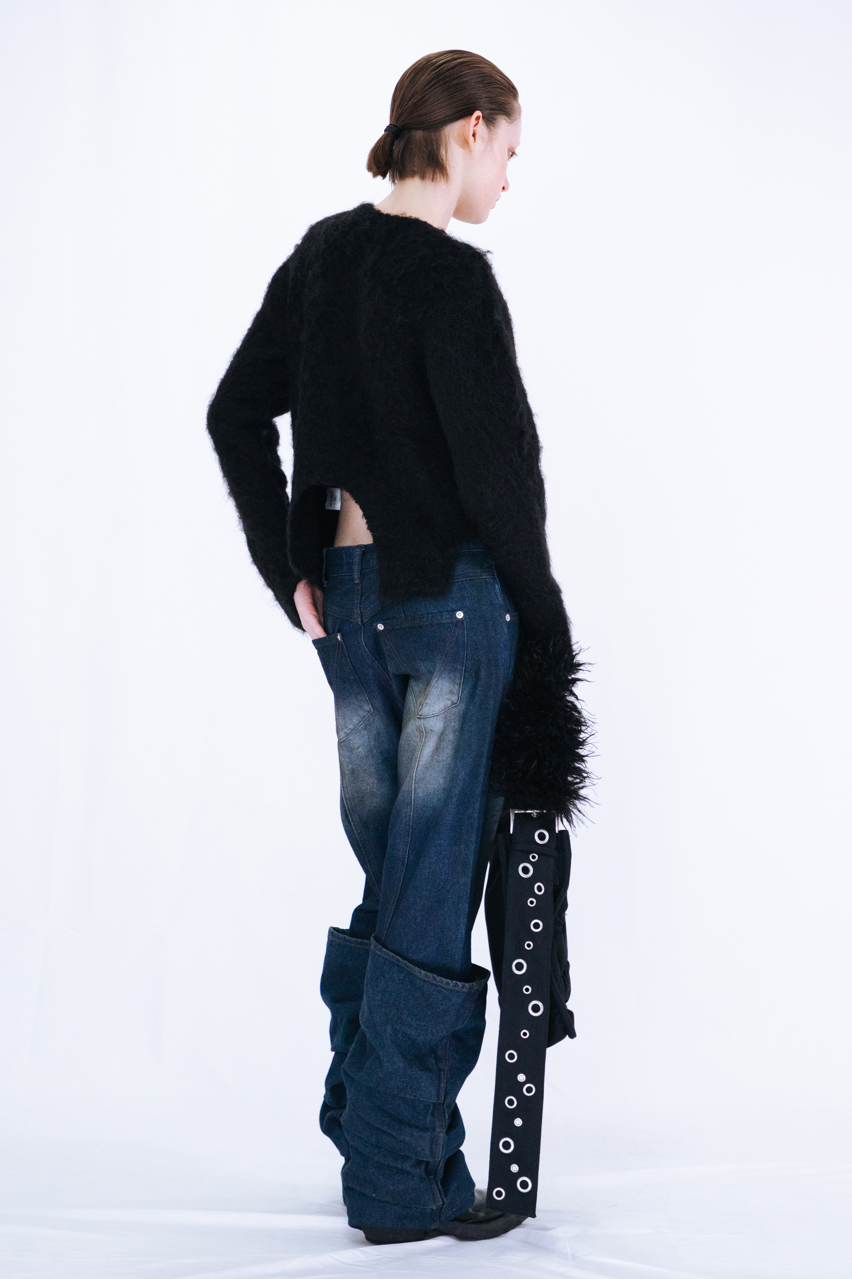 GATHER SHOULDER BAG / BLACK