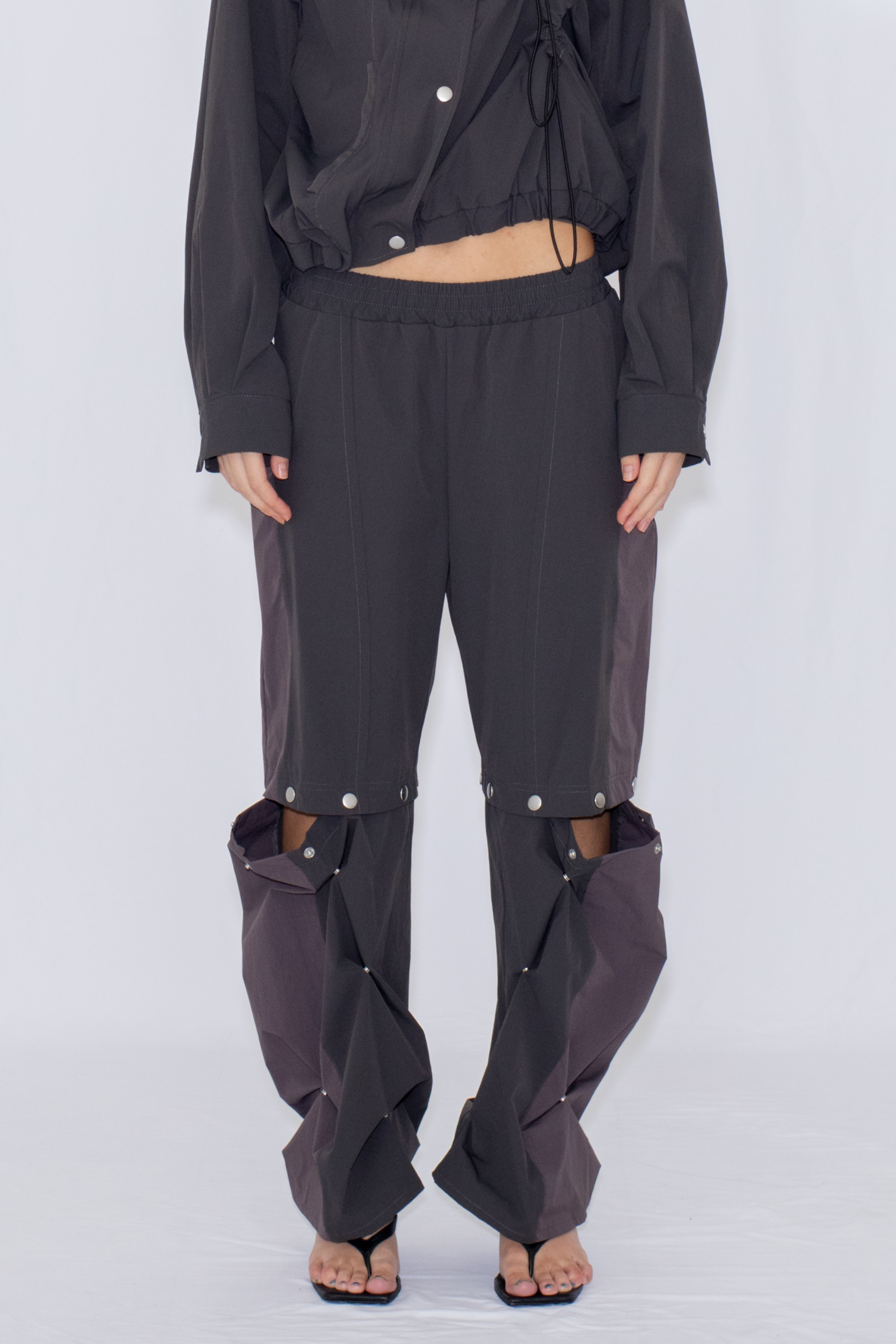 2WAY DEFORMED TRACK PANTS / CHARCOAL