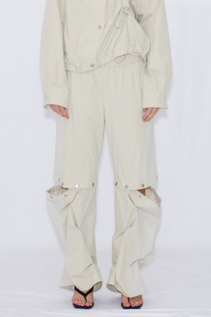 2WAY DEFORMED TRACK PANTS / IVORY
