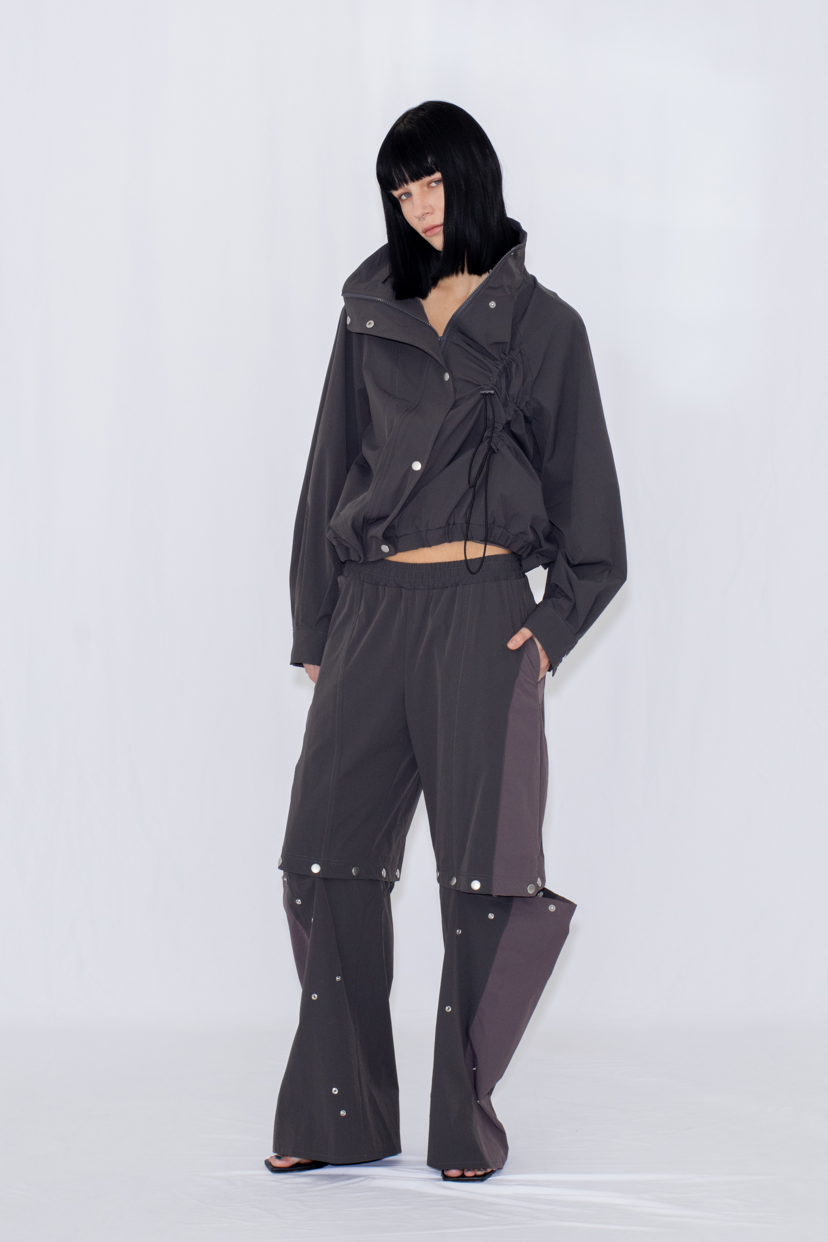 DRAWSTRING TRACK JACKET / CHARCOAL