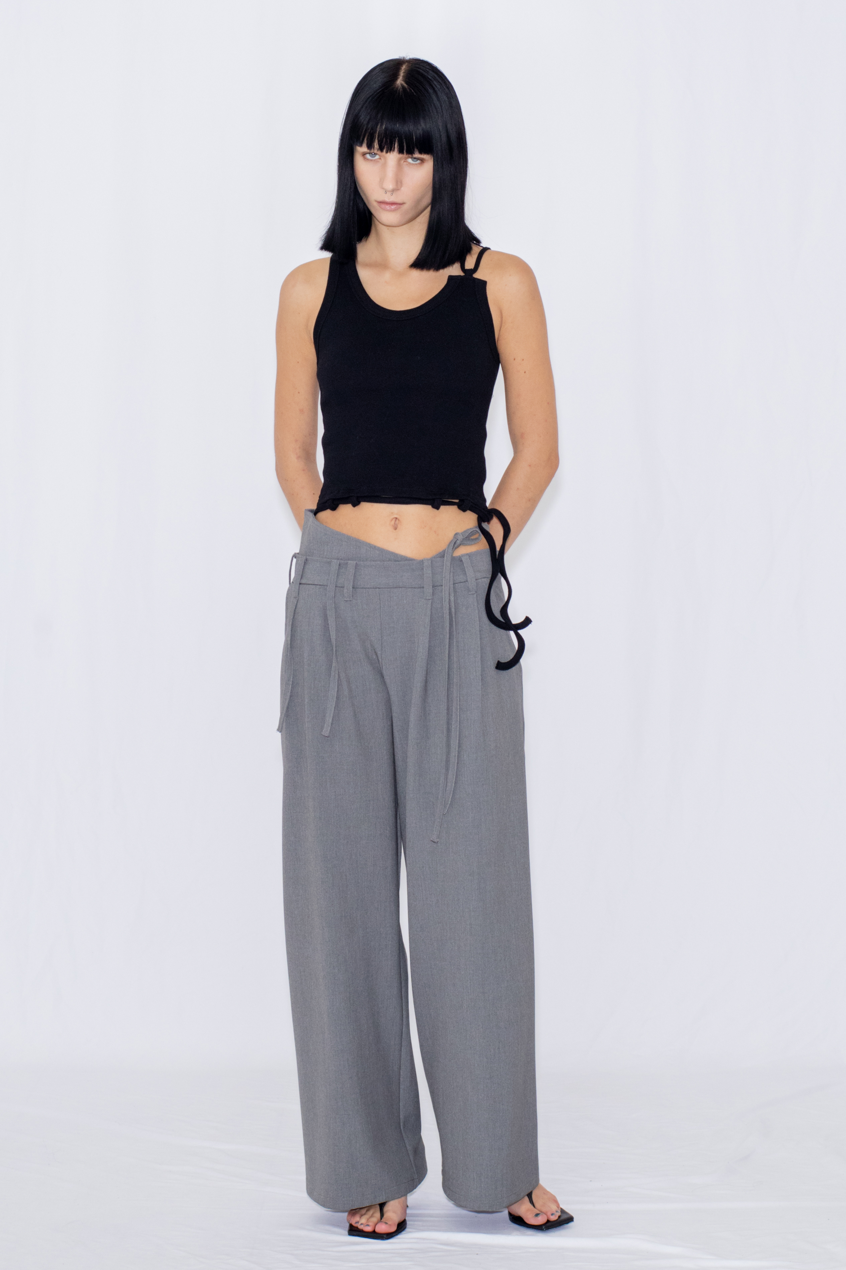 BELT LOOP TANK / BLACK