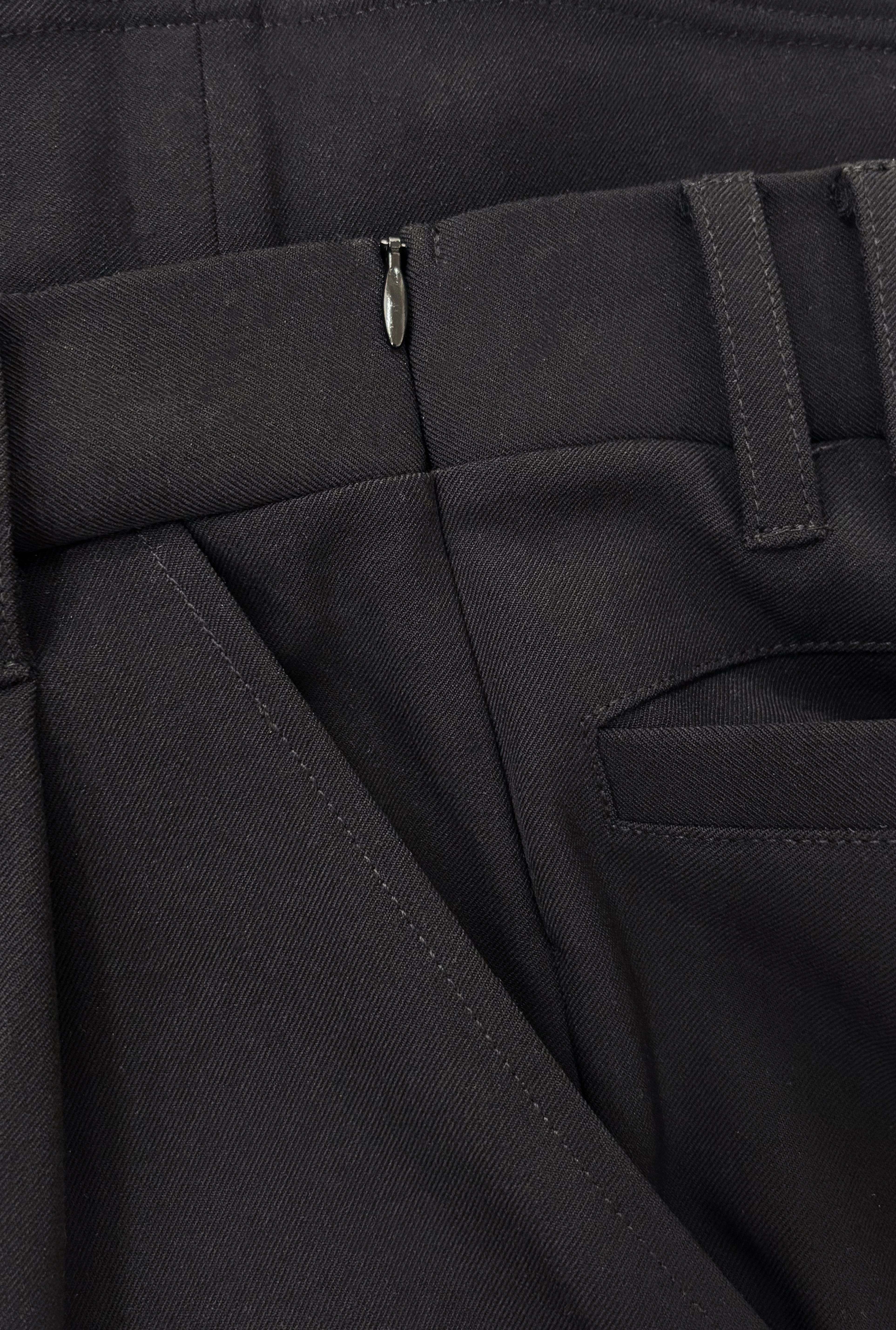 STRING WIDE TROUSERS / BLACK