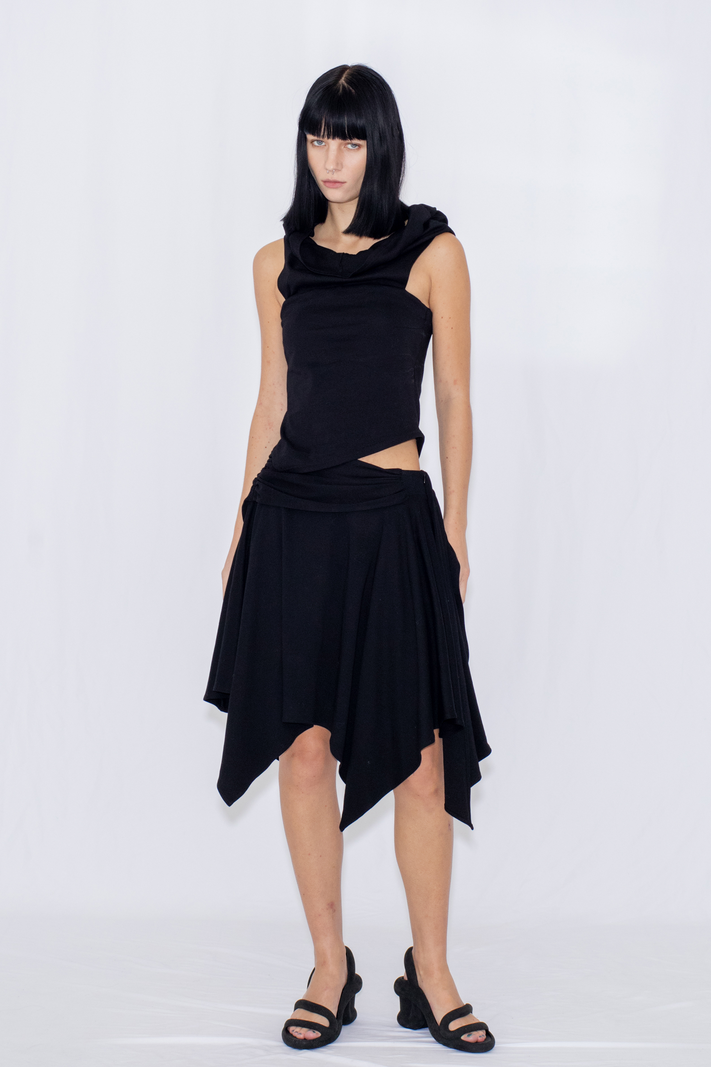 ASYMMETRIC DRAPE SKIRT / BLACK