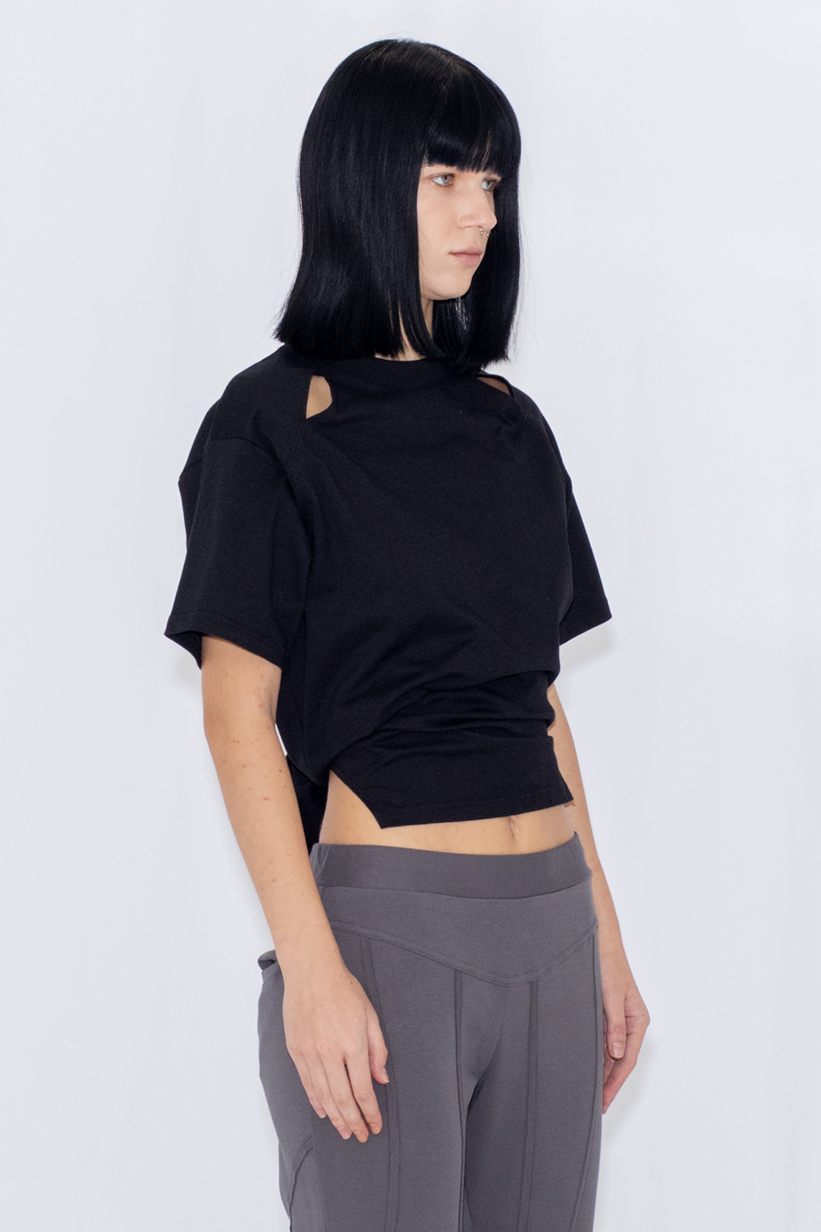 DEFORMATION TEE / BLACK