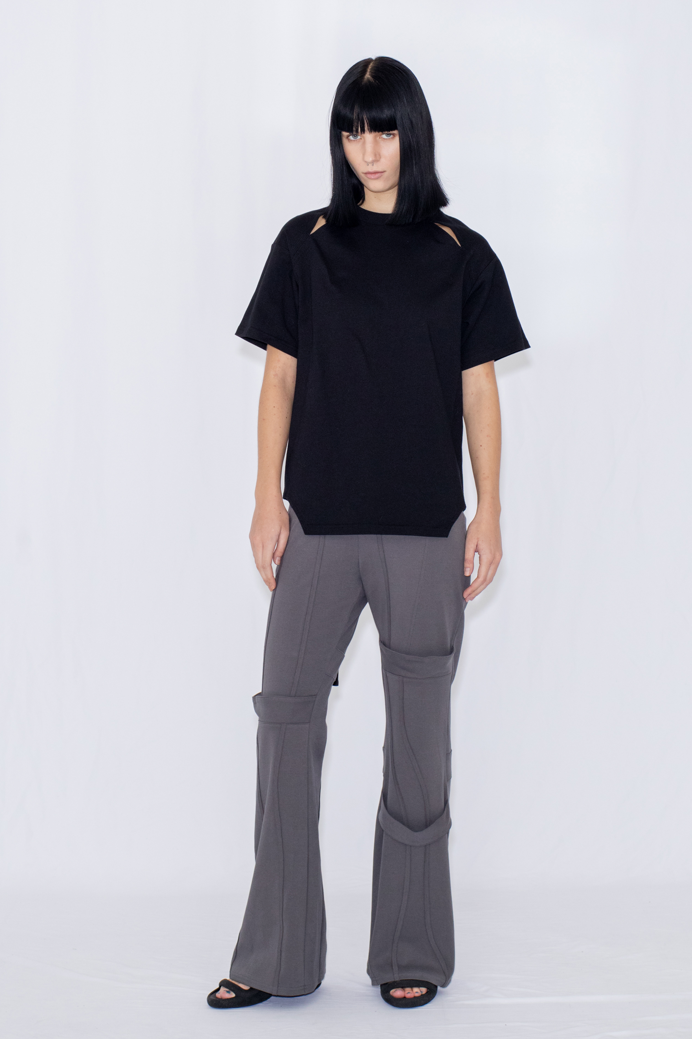 DEFORMATION TEE / BLACK