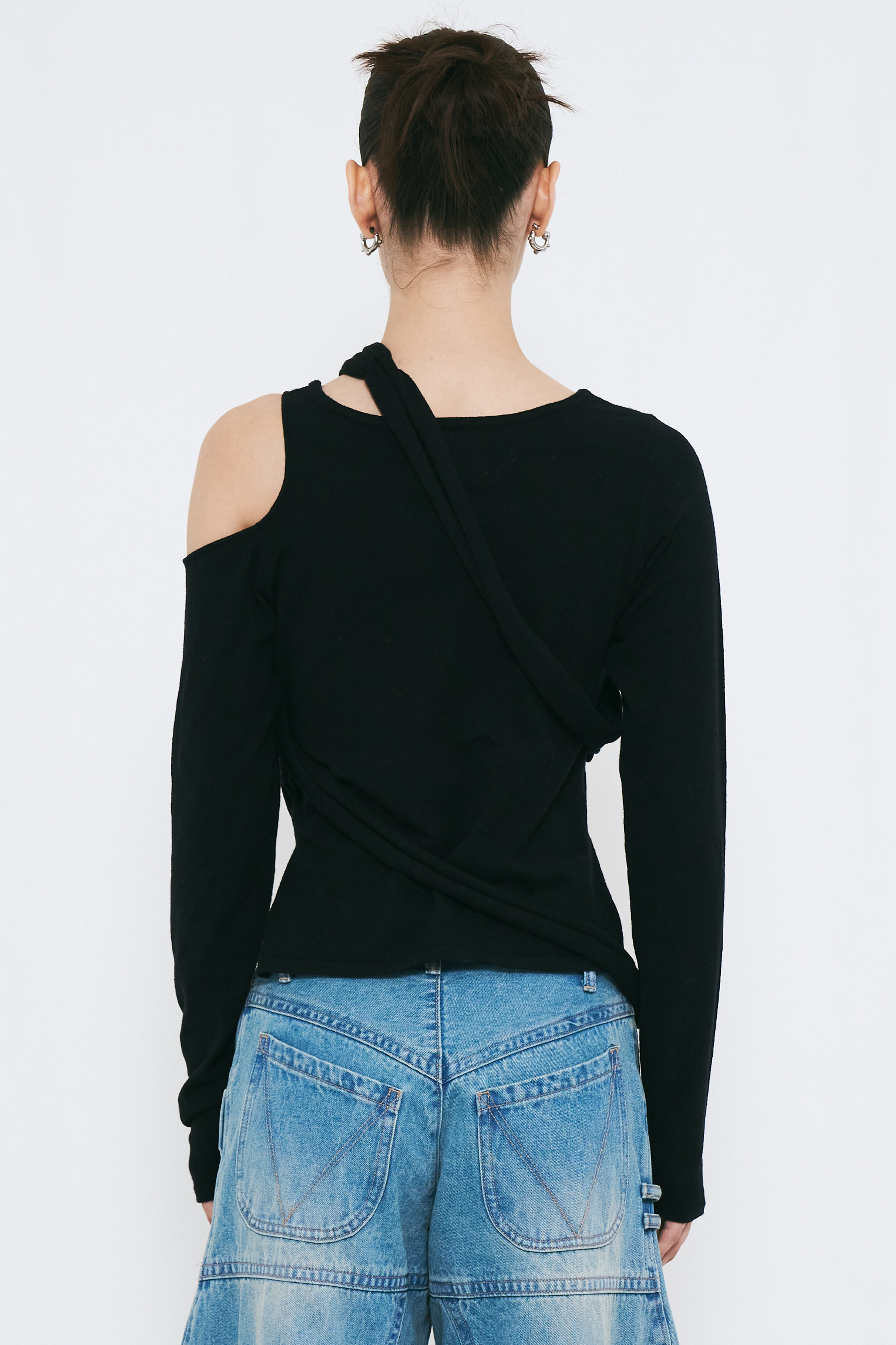 【PRE ORDER】MULTI WAY KNIT TOP / BLACK