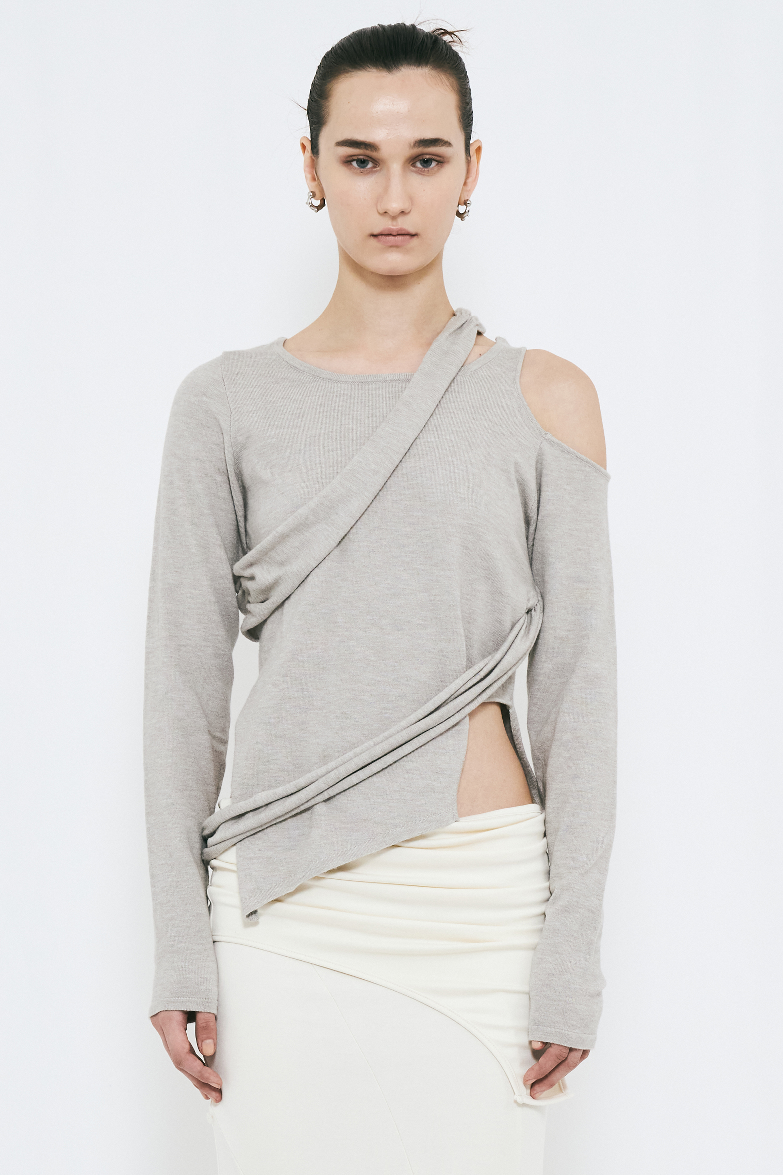 【PRE ORDER】MULTI WAY KNIT TOP / GRAY