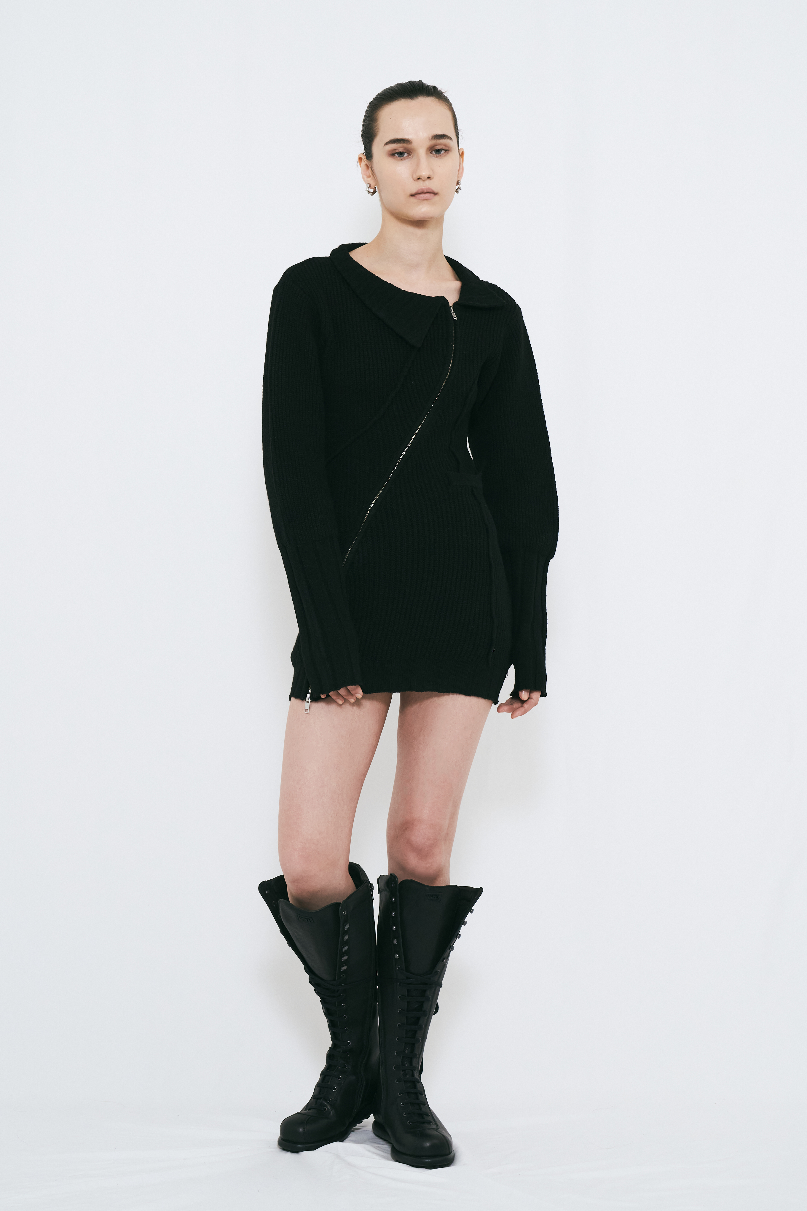 【PRE ORDER】DOUBLE ZIP KNIT DRESS / BLACK