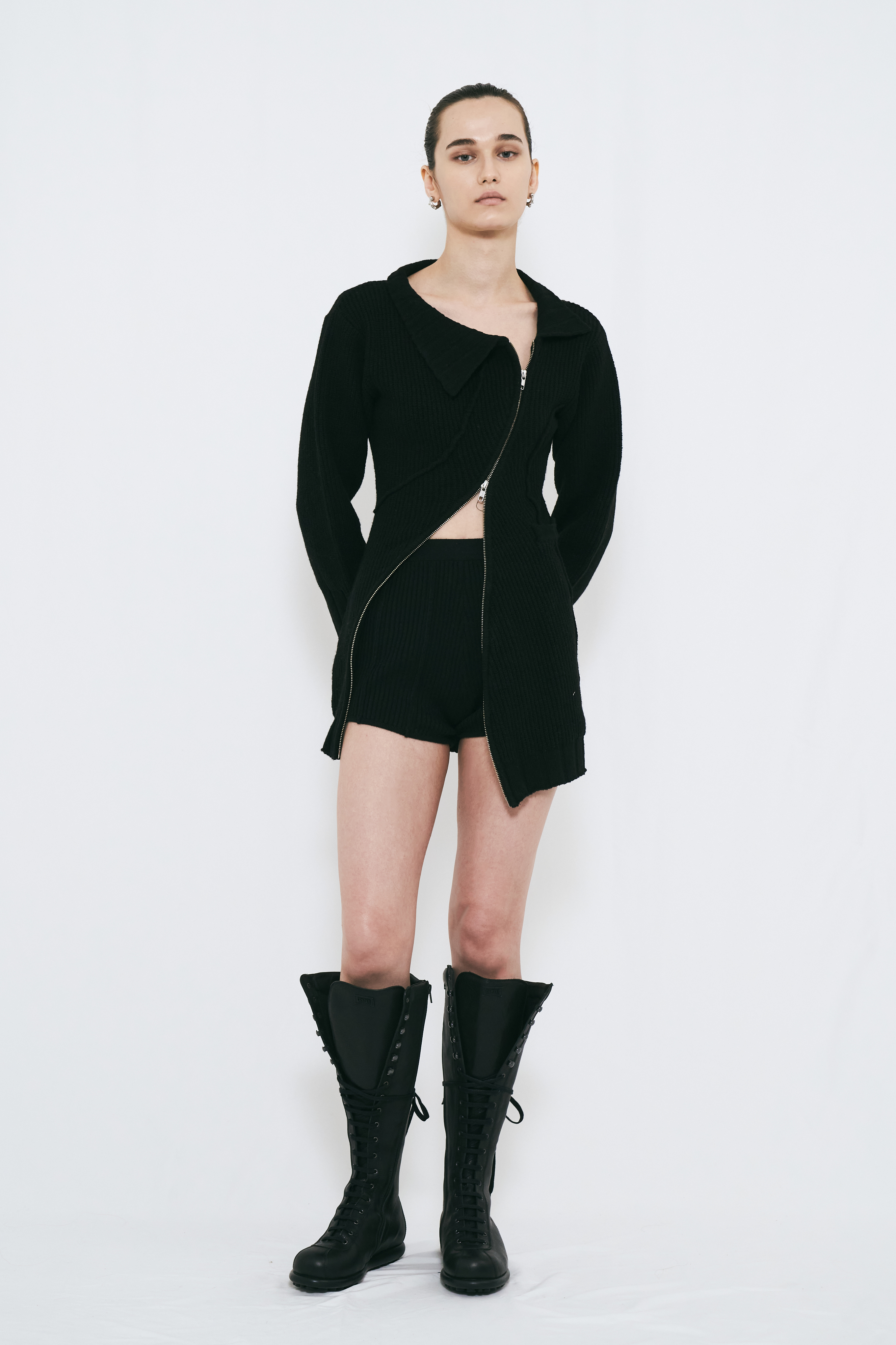 【PRE ORDER】DOUBLE ZIP KNIT DRESS / BLACK