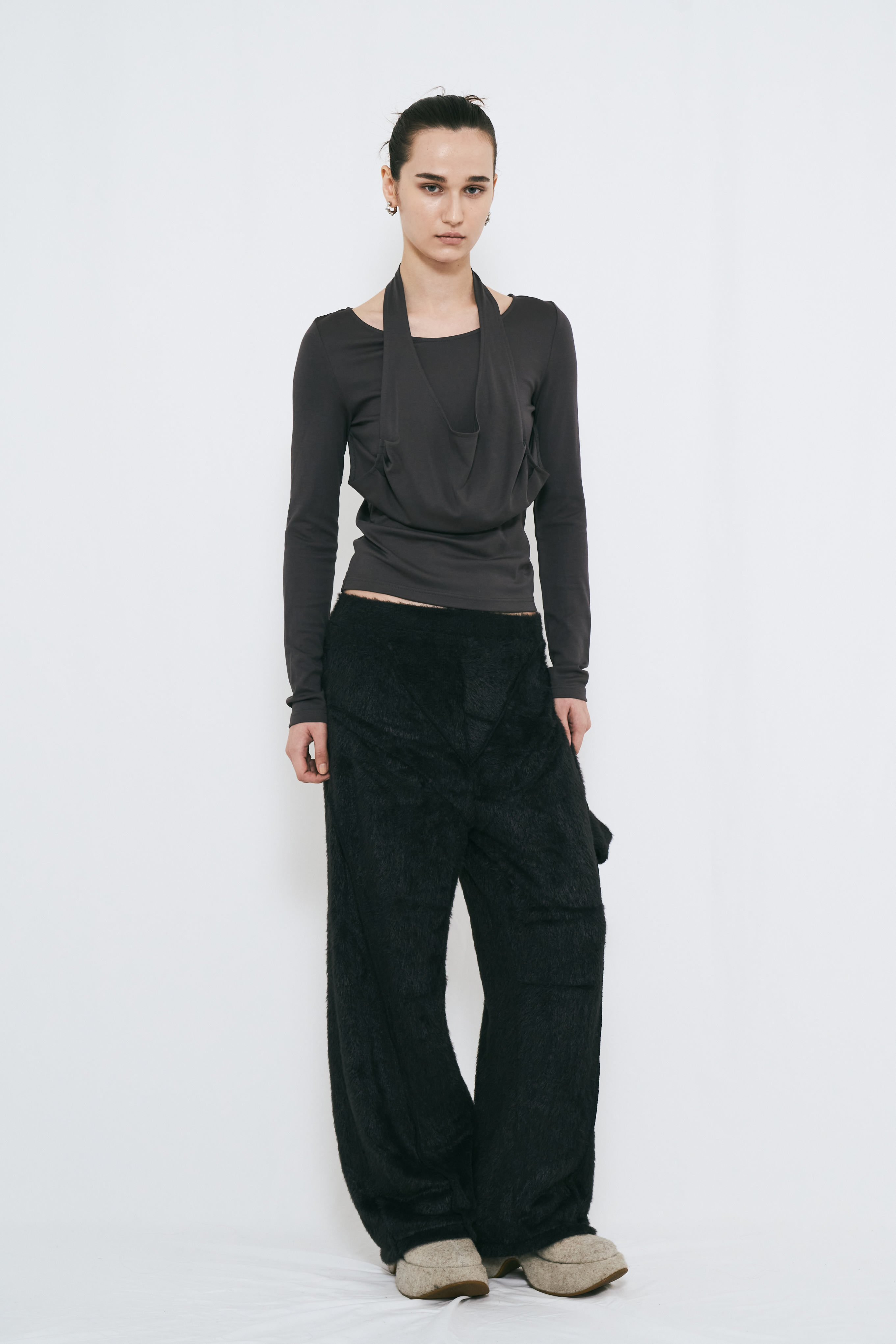 SHAGGY SWEAT PANTS / BLACK