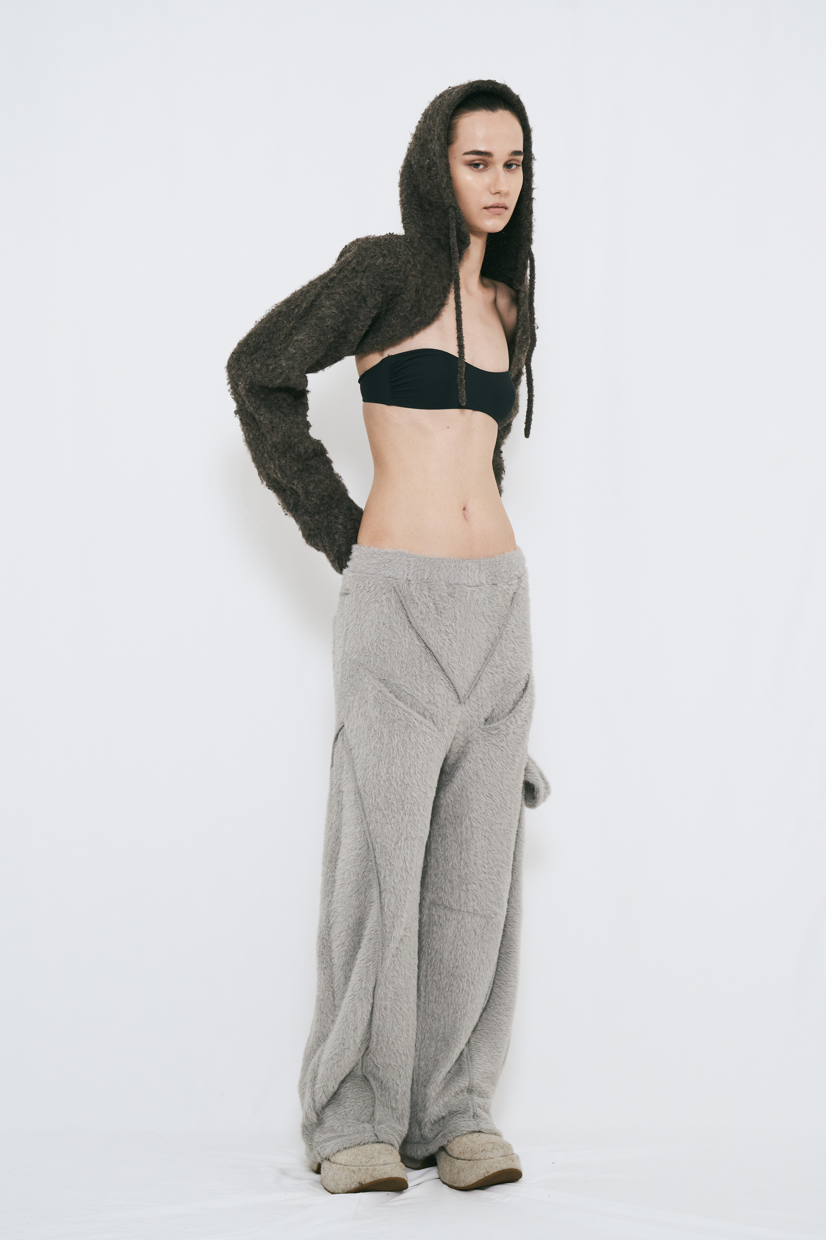 SHAGGY SWEAT PANTS / GRAY